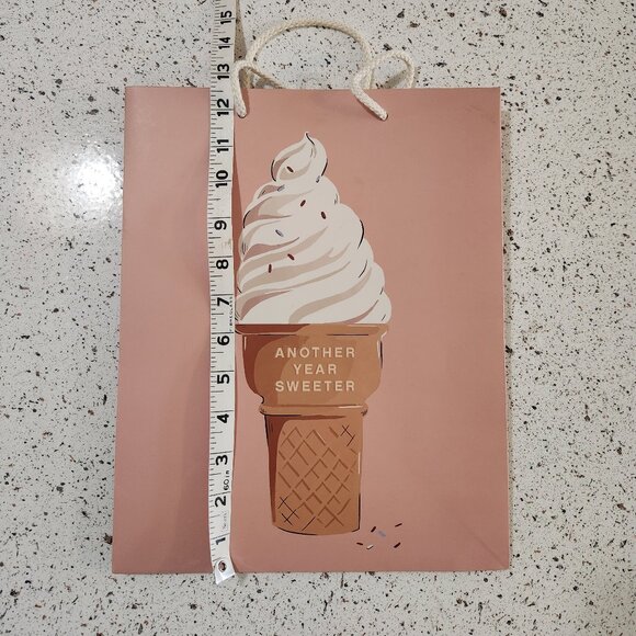 Amy Heitman Another Year Sweeter Ice Cream Birthday Gift Bag - Picture 7 of 7